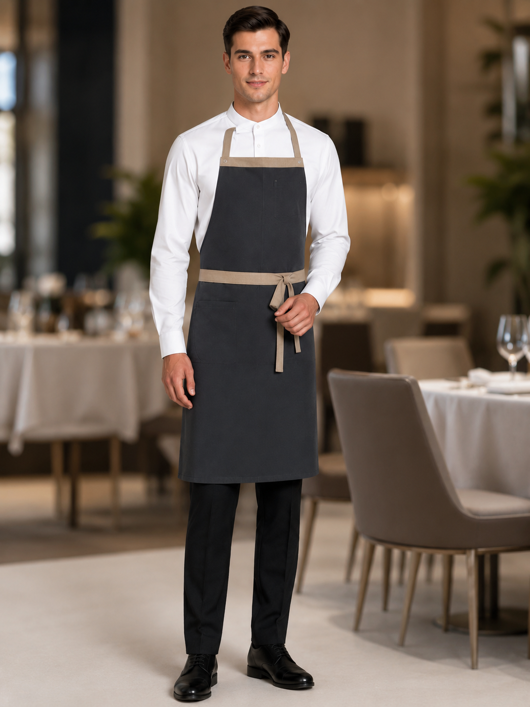 Krallar Tekstil tarafından otel, restoran ve kafe personeli için hazırlanan şık, konforlu ve profesyonel F&B personel üniforması.